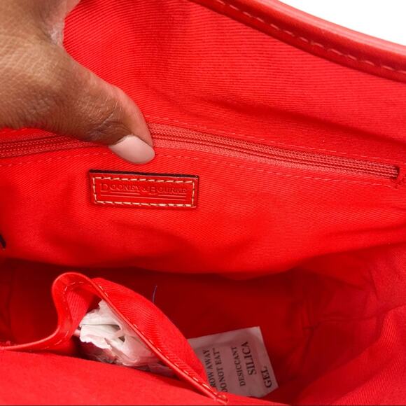 NWT Dooney & Bourke Logo Lock Zebra Print Shoulder Bucket Bag - Picture 11 of 15